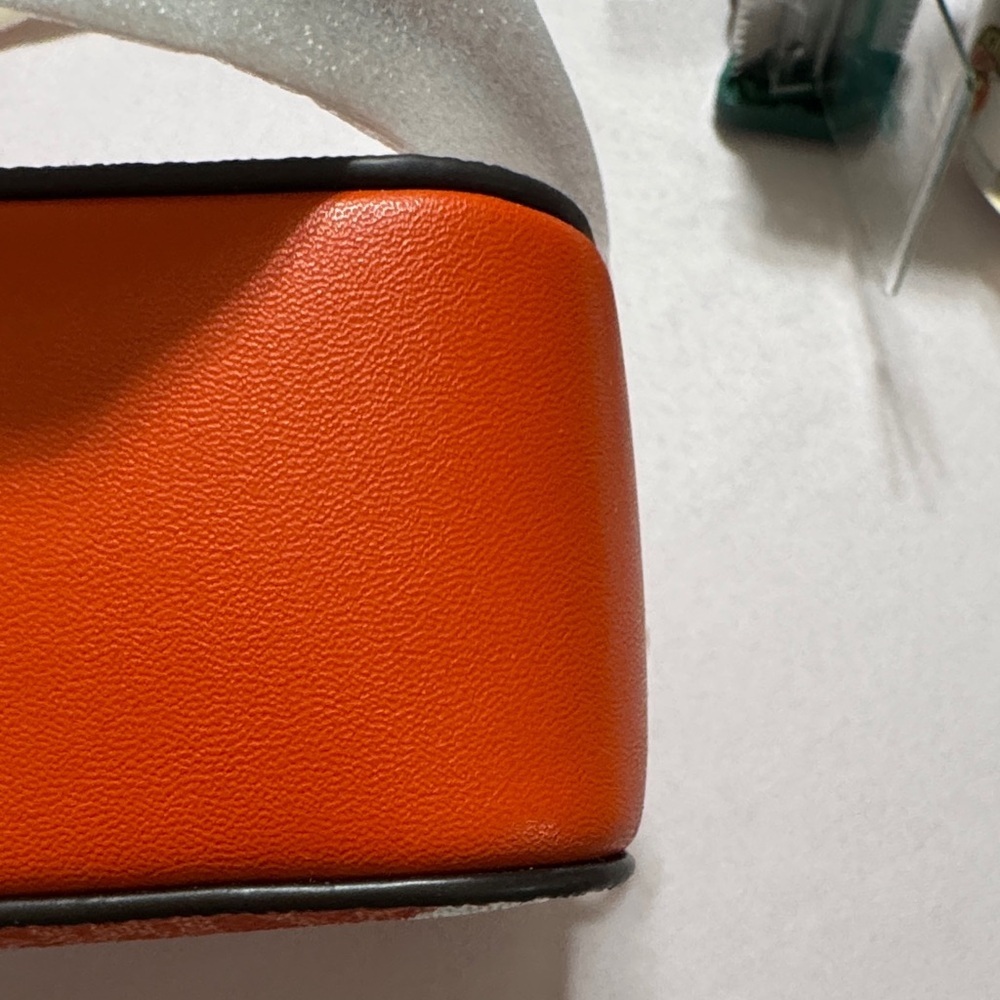 Michael Kors Orange/Red and White Dot Crossbody Bag NWT Jet Set - Picture 4 of 7